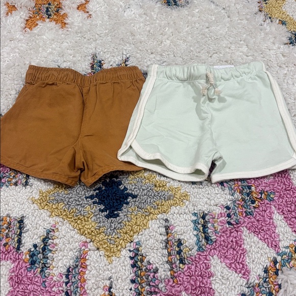 Size 4 Lot - Picture 6 of 11